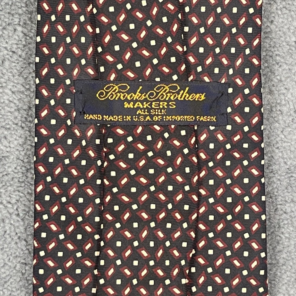 Brooks Brothers Makers Black Burgundy White Geometric Silk‎ Tie Made in USA - Picture 4 of 5